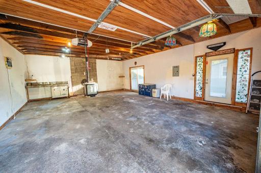 W6498 State Road 35, Bay City, WI 54723