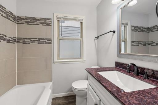 6001 Thomas Avenue S, Minneapolis, MN 55410