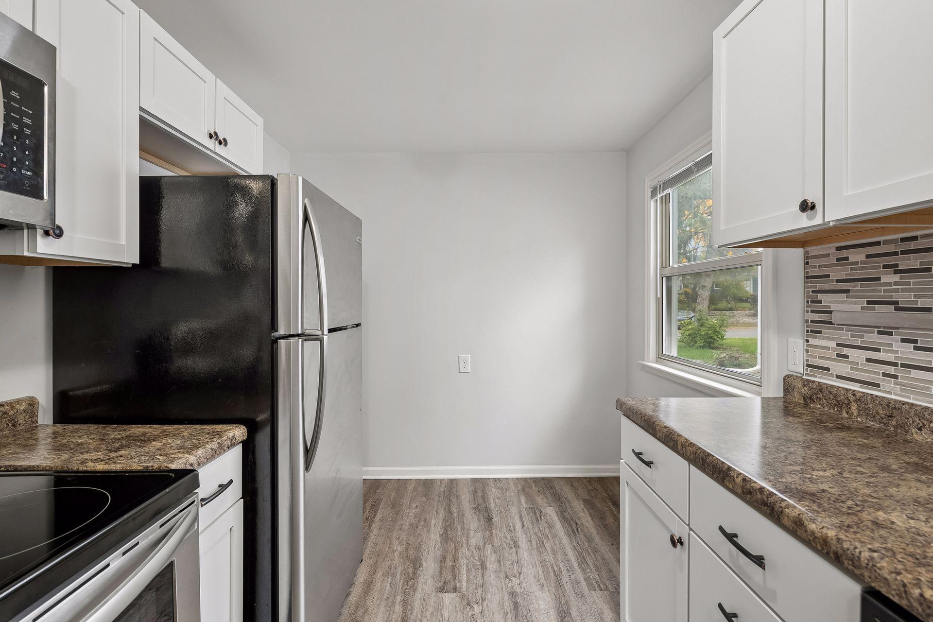 Flex Eat-In Kitchen Space