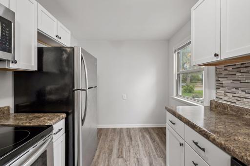 6001 Thomas Avenue S, Minneapolis, MN 55410