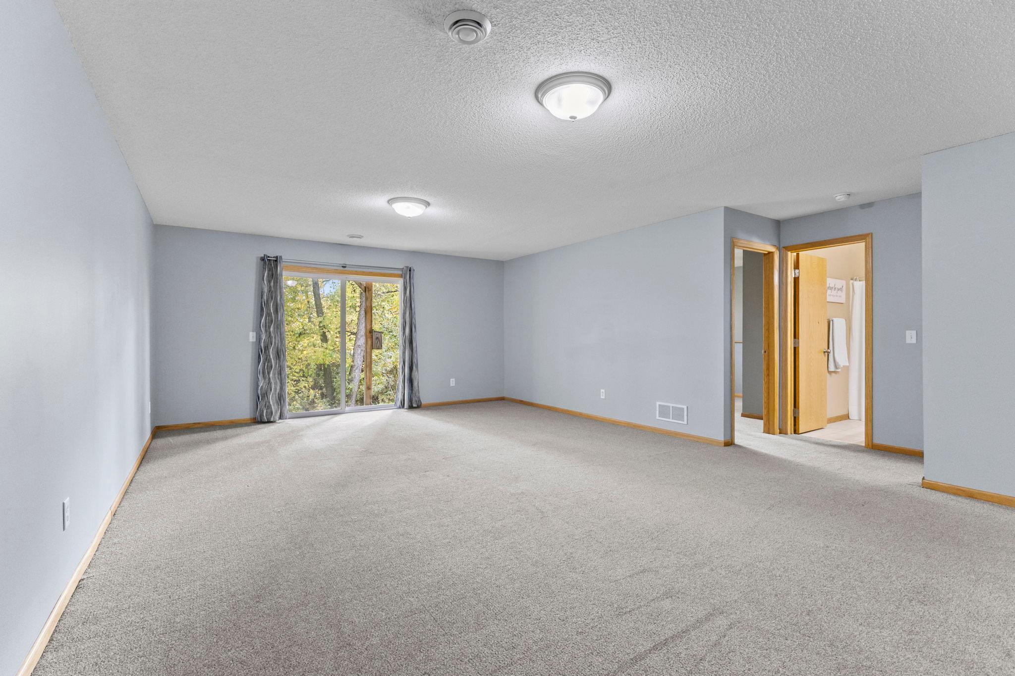 Walkout basement!