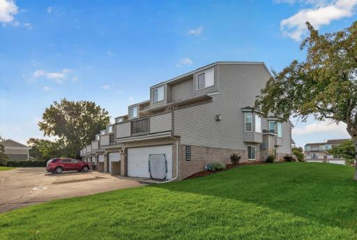 14542 Cobalt Avenue, 51, Rosemount, MN 55068