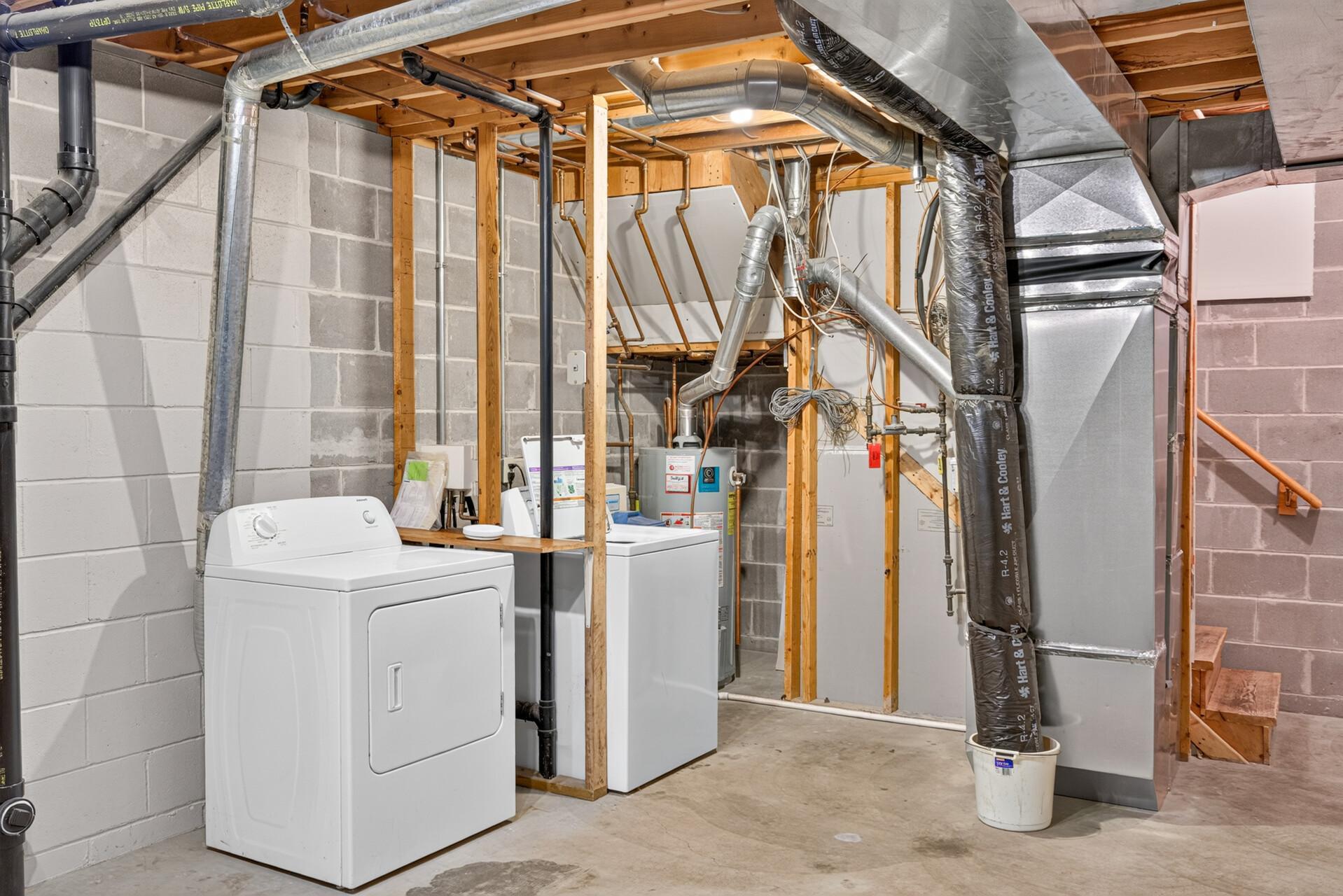 Photo 33
