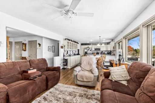 1424 E Skyline Parkway, Duluth, MN 55805