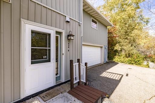 1424 E Skyline Parkway, Duluth, MN 55805