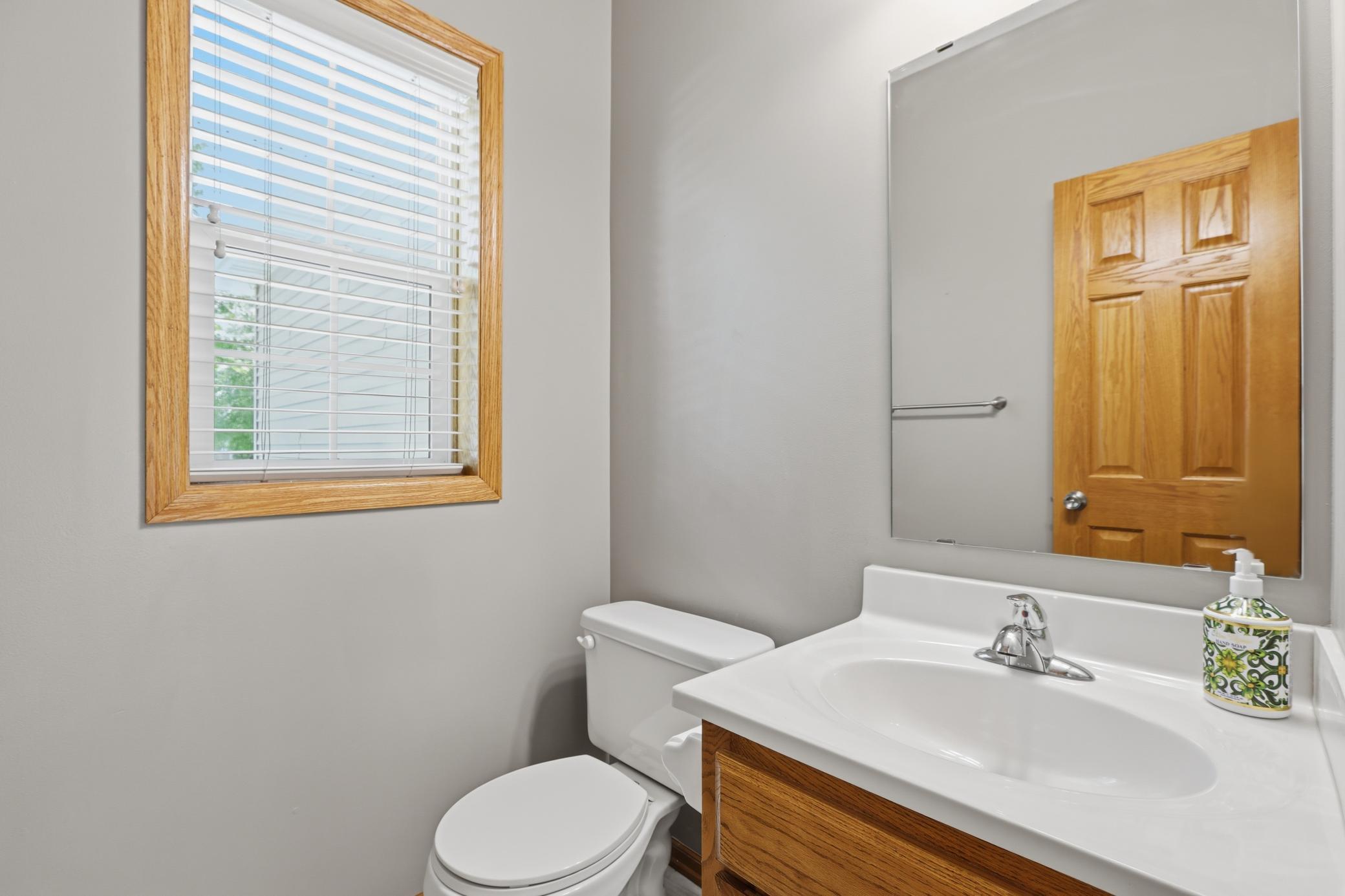 Main Level 1/2 Bath