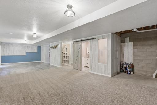 9142 Woodland Drive, Saint Bonifacius, MN 55375