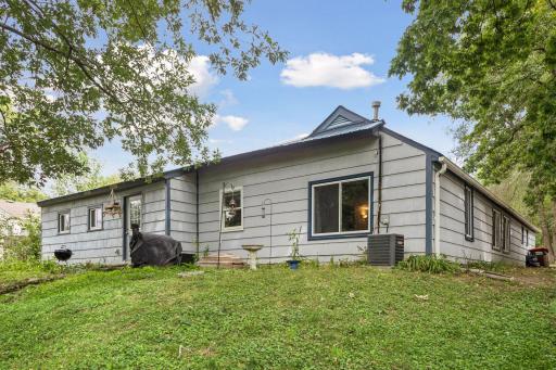 670 Goodwin Avenue N, Oakdale, MN 55128
