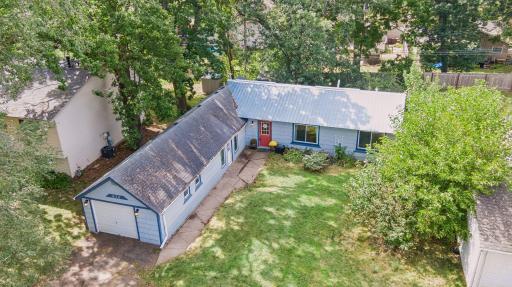 670 Goodwin Avenue N, Oakdale, MN 55128