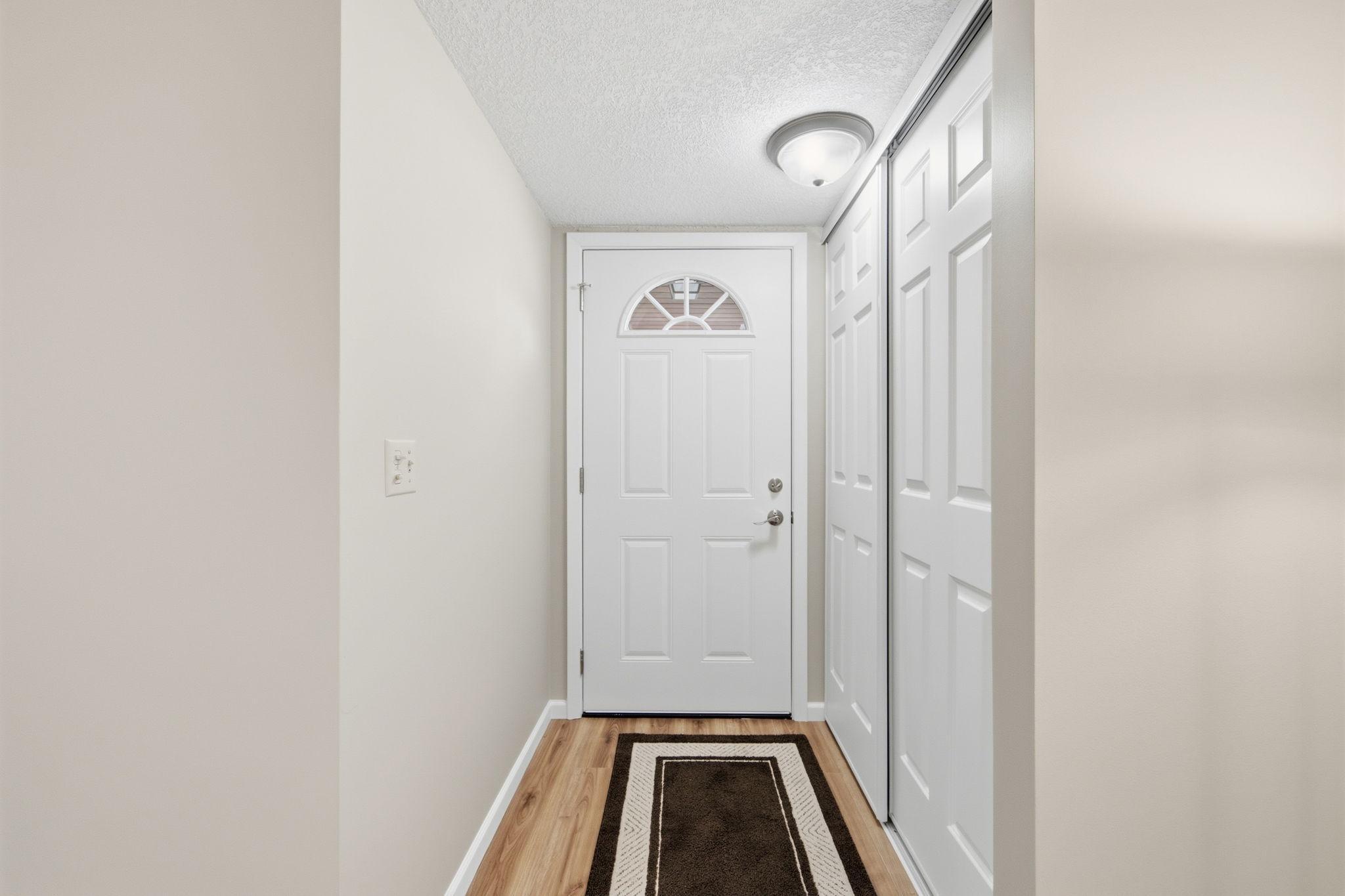 6-web-or-mls-974_Yuma_Ln_N_Plymouth_MN_55447_0307.jpg