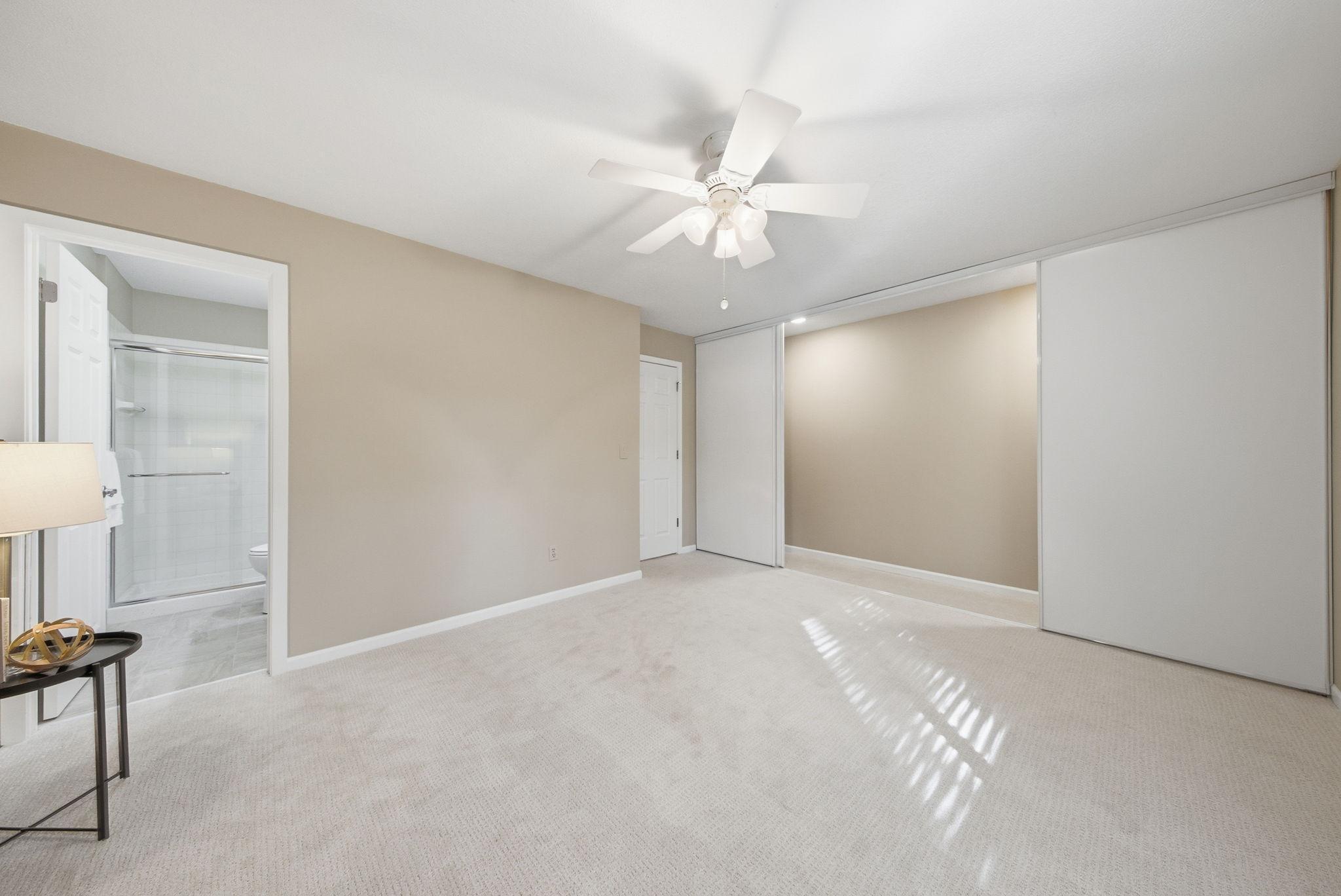 22-web-or-mls-974_Yuma_Ln_N_Plymouth_MN_55447_0302.jpg