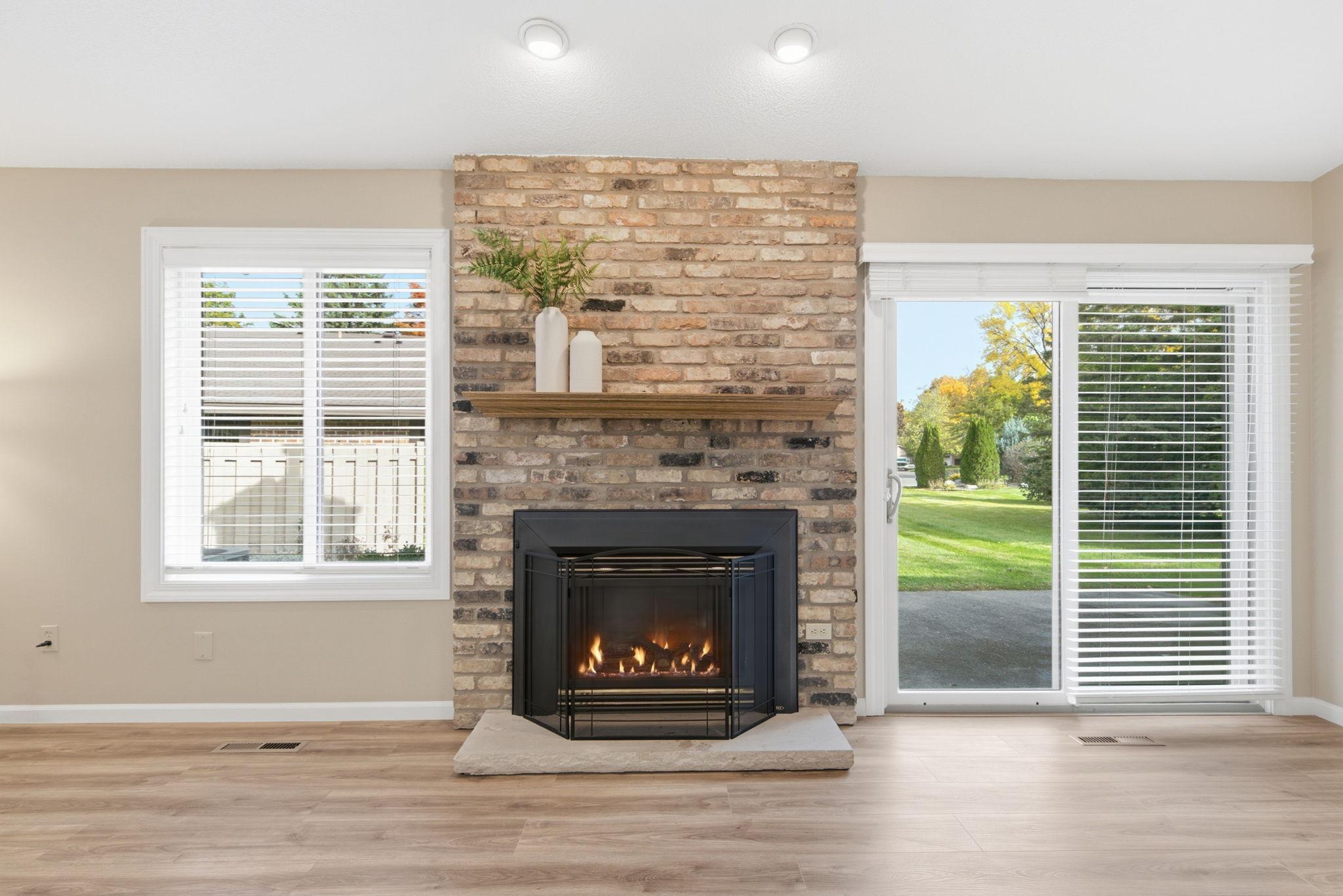 8-web-or-mls-974_Yuma_Ln_N_Plymouth_MN_55447_0237.jpg