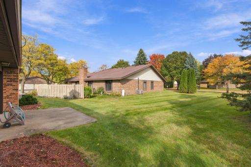 30-web-or-mls-974_Yuma_Ln_N_Plymouth_MN_55447_0338.jpg