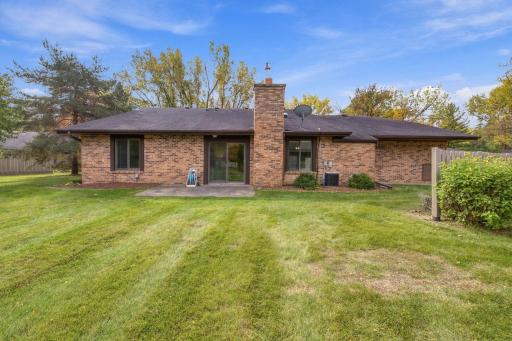 28-web-or-mls-974_Yuma_Ln_N_Plymouth_MN_55447_0327.jpg