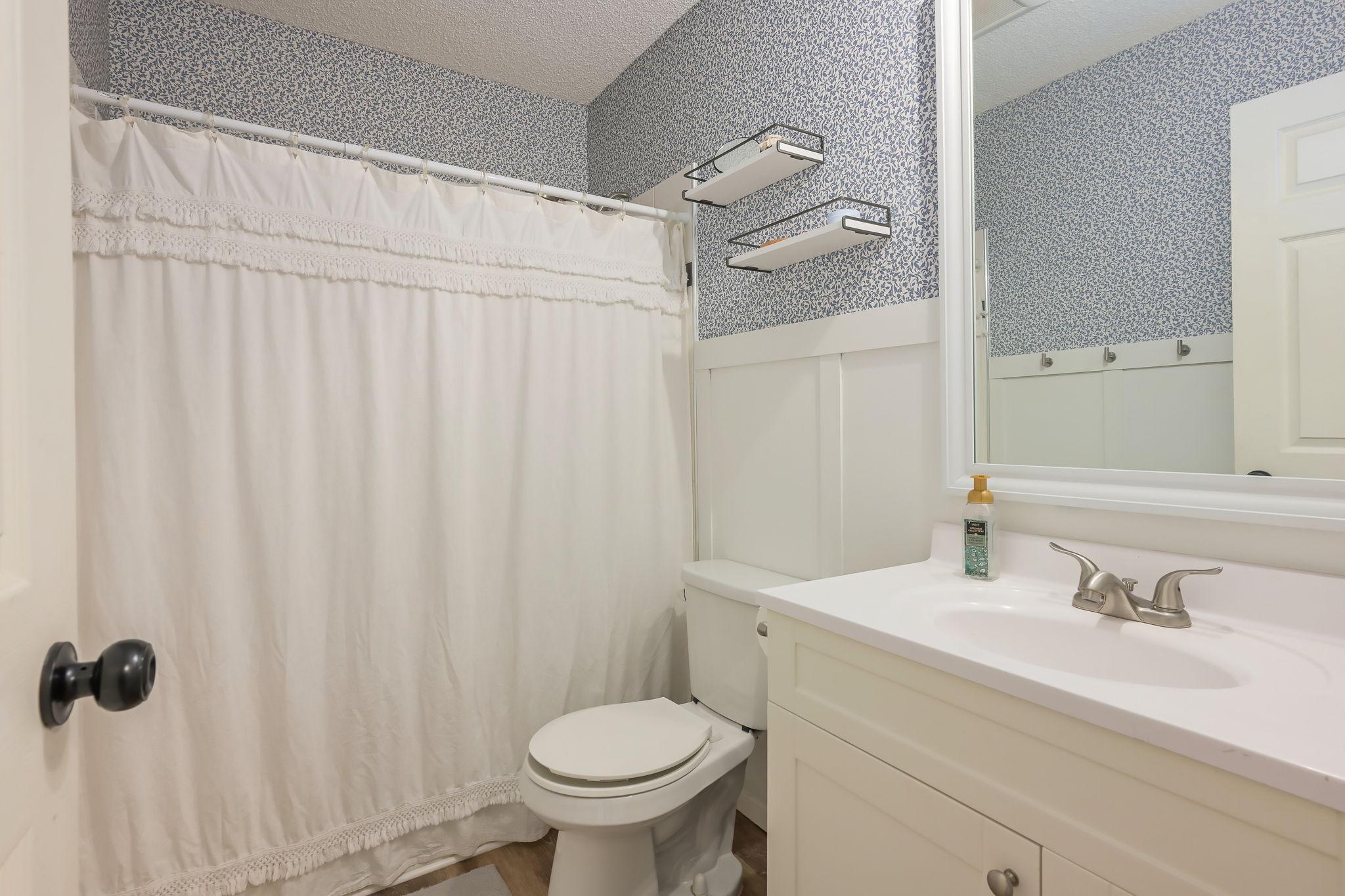 62-web-or-mls-1701 James Int-122.jpeg