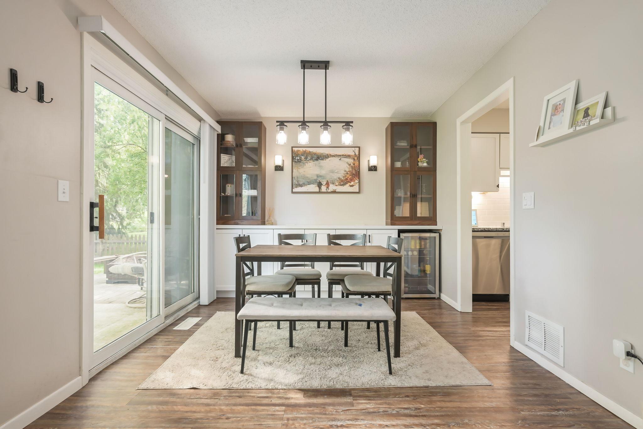 76-web-or-mls-1701 James Int-135.jpeg