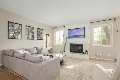 1701 James Place, Burnsville, MN 55337