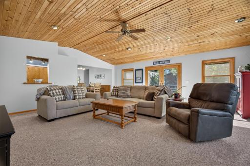 2555 Holly Street S, Cambridge, MN 55008