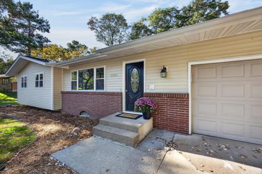 2555 Holly Street S, Cambridge, MN 55008