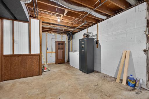 2555 Holly Street S, Cambridge, MN 55008