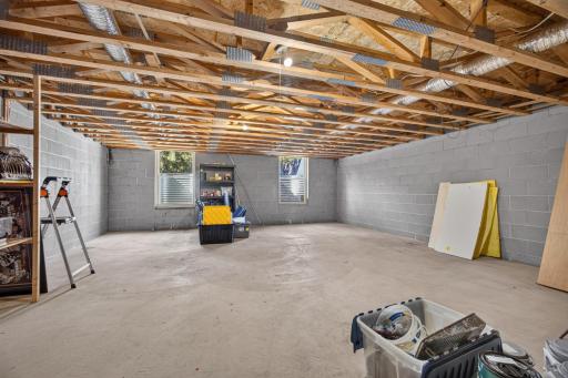 2555 Holly Street S, Cambridge, MN 55008