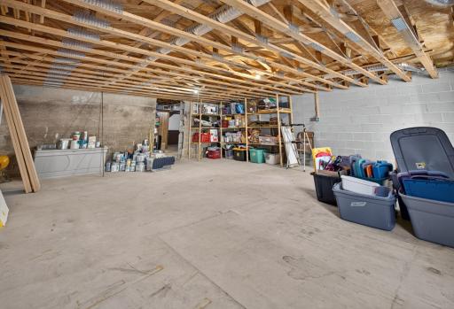 2555 Holly Street S, Cambridge, MN 55008