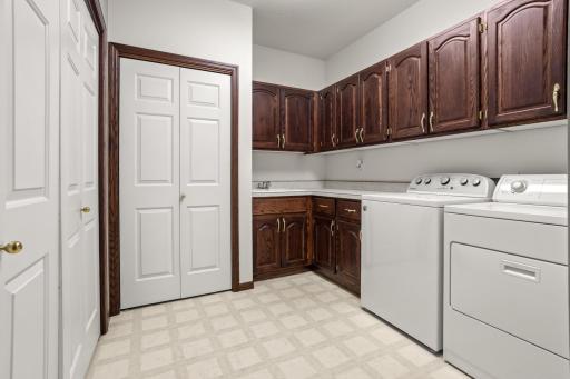 5010 Meadow Creek Drive S, Fargo, ND 58104