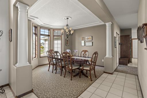5010 Meadow Creek Drive S, Fargo, ND 58104