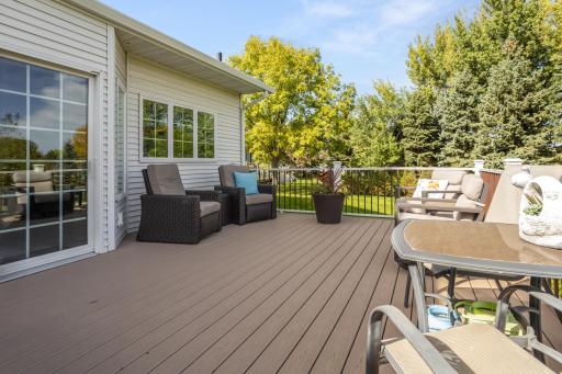 5010 Meadow Creek Drive S, Fargo, ND 58104