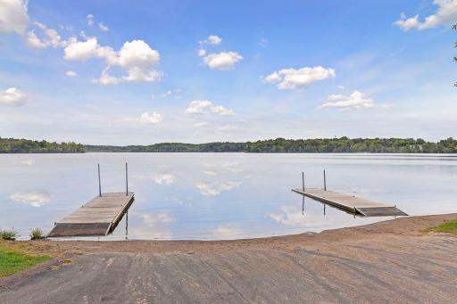 338 Lakeview Avenue, Long Lake, MN 55356