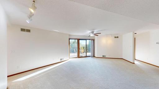 808 Lake Chapeau Drive, 201, Albert Lea, MN 56007