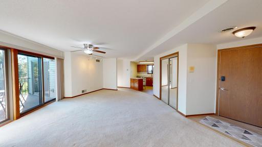 808 Lake Chapeau Drive, 201, Albert Lea, MN 56007