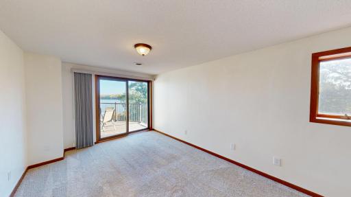 808 Lake Chapeau Drive, 201, Albert Lea, MN 56007