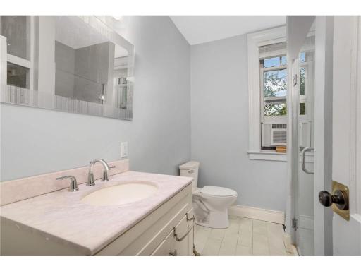 579 Summit Avenue, 105, Saint Paul, MN 55102