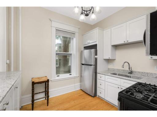 579 Summit Avenue, 105, Saint Paul, MN 55102