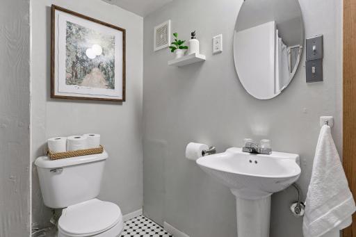 1835 Princeton Avenue, Saint Paul, MN 55105