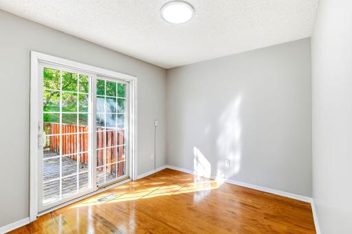 494 Appleblossom Lane, Shakopee, MN 55379