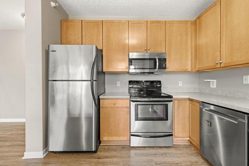1070 Grandview Court NE, 110, Columbia Heights, MN 55421
