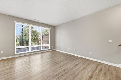 1070 Grandview Court NE, 110, Columbia Heights, MN 55421