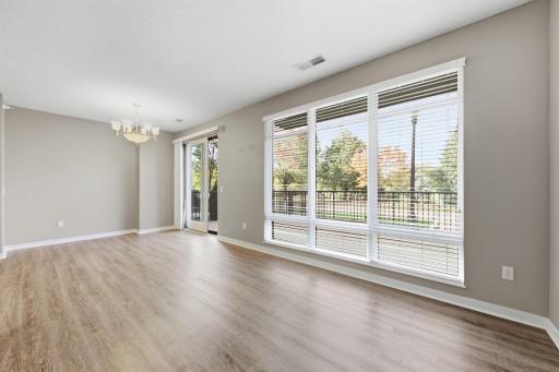 1070 Grandview Court NE, 110, Columbia Heights, MN 55421