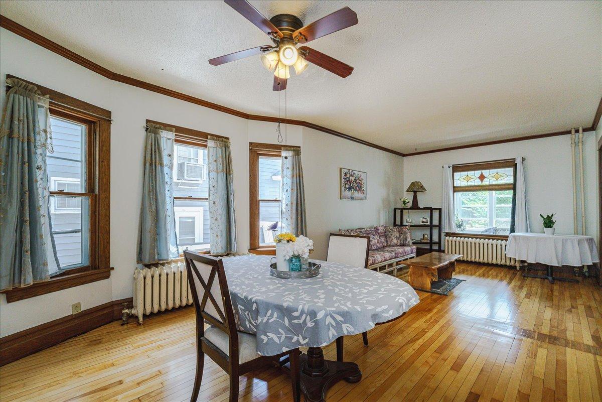 From everyday meals to evenings with friends, the adjoining dining and living rooms accommodate it all.
