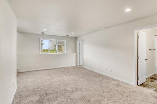 1154 60th Ave W, West Fargo, ND 58078