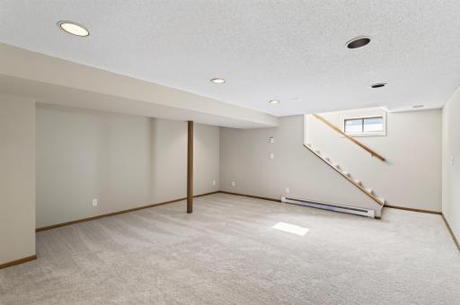 7148 Morgan Avenue N, Brooklyn Center, MN 55430