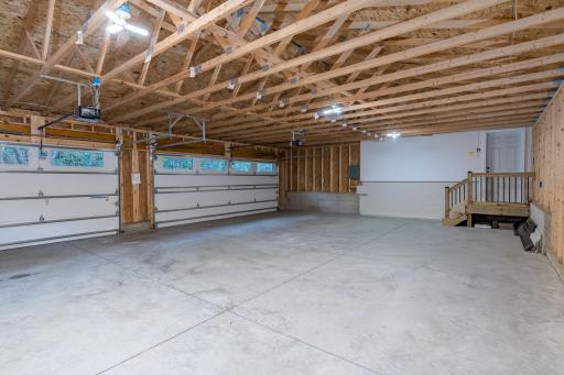 933 Thompson Ravine Road, Mankato, MN 56001