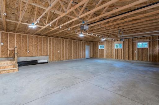 933 Thompson Ravine Road, Mankato, MN 56001