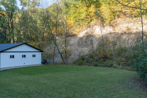 933 Thompson Ravine Road, Mankato, MN 56001