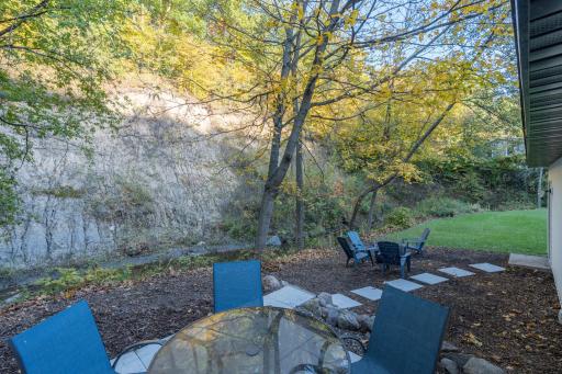 933 Thompson Ravine Road, Mankato, MN 56001