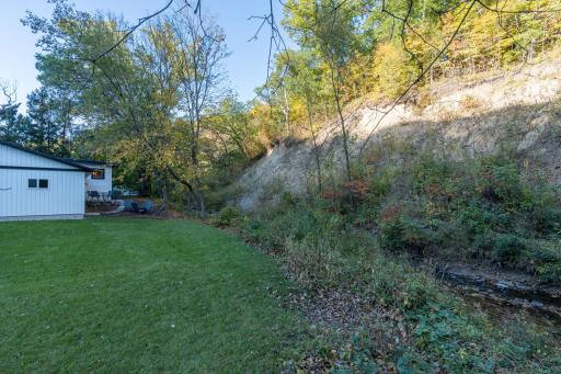 933 Thompson Ravine Road, Mankato, MN 56001