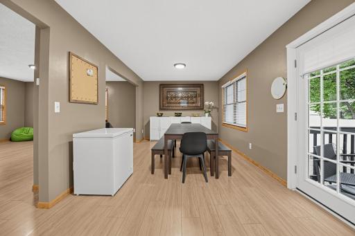 23_1115_Newton_Ave_N-Dining_room-7650.jpg