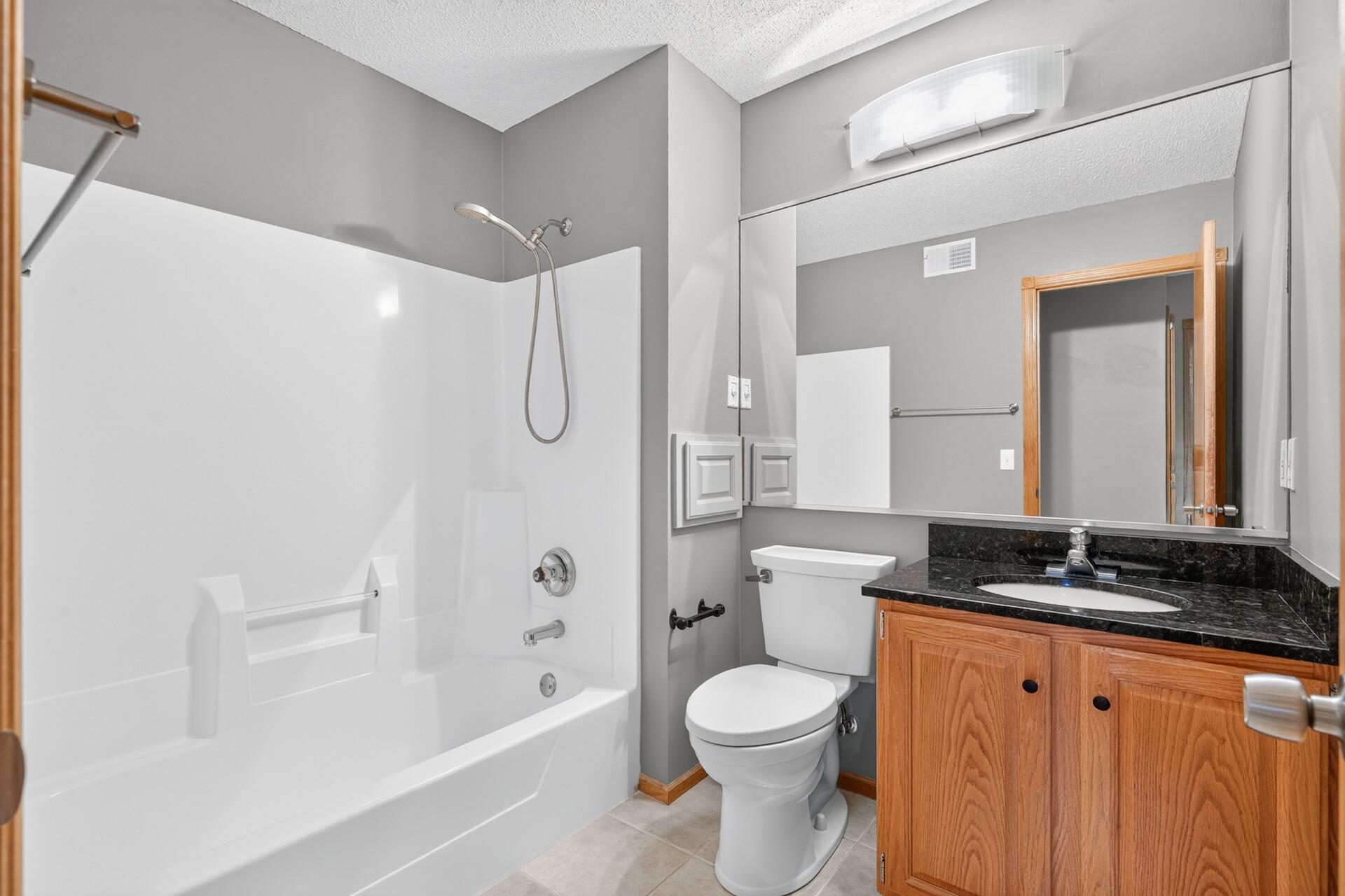 Upper Level Full Bath